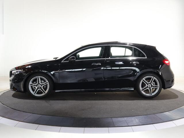 Mercedes-Benz A-KLASSE 180 Business Solution AMG | Panoramaschuifdak | Stoelverwarming | Achteruitrijcamera | MULTIBEAM LED |