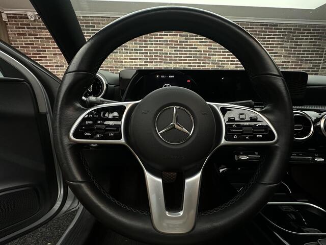 Mercedes-Benz A-KLASSE 200 Business Solution Panorama Camera Stoelvrwm Dealder ONDRH