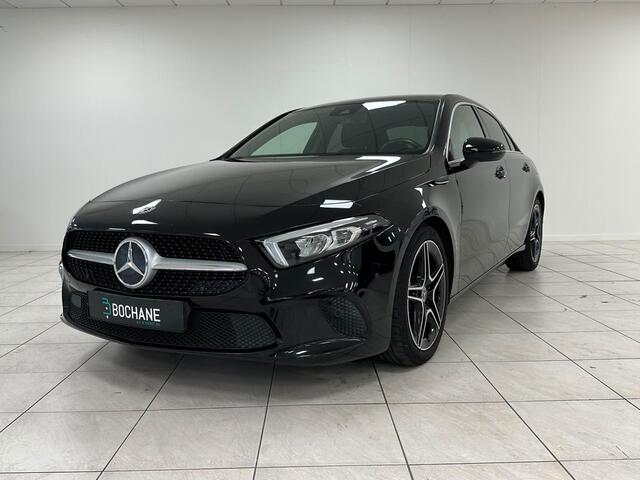 Mercedes-Benz A-KLASSE 200 Premium Trekhaak | Half leder | Camera