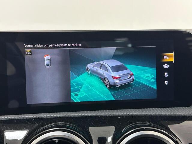 Mercedes-Benz A-KLASSE 200 Premium Trekhaak | Half leder | Camera