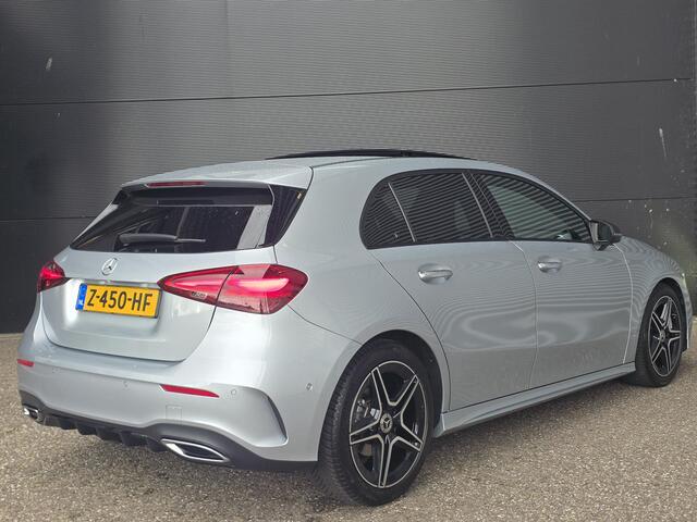 Mercedes-Benz A-KLASSE 180 AMG Line | Panoramadak | Cruise Control | LED Koplampen |