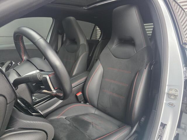 Mercedes-Benz A-KLASSE 180 AMG Line | Panoramadak | Cruise Control | LED Koplampen |