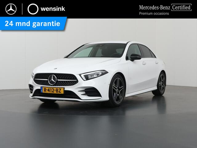 Mercedes-Benz A-KLASSE 180 AMG Line | Night | Widescreen | Stoelverwarming | Achteruitrijcamera | Sfeerverlichting |