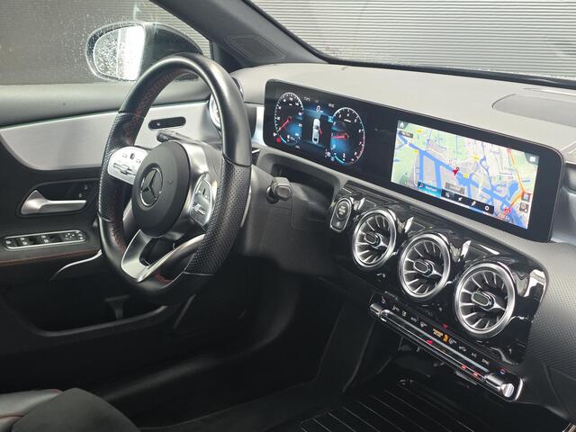 Mercedes-Benz A-KLASSE 180 Business Solution AMG