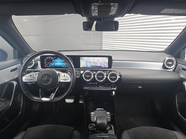 Mercedes-Benz A-KLASSE 180 Business Solution AMG