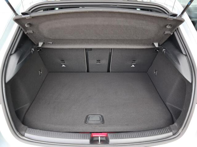 Mercedes-Benz A-KLASSE 250 e Business Line l Keyless l Achteruitrij camera l Stoelverwarming