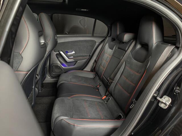 Mercedes-Benz A-KLASSE Hatchback 250 e Business Solution AMG | Panorama dak