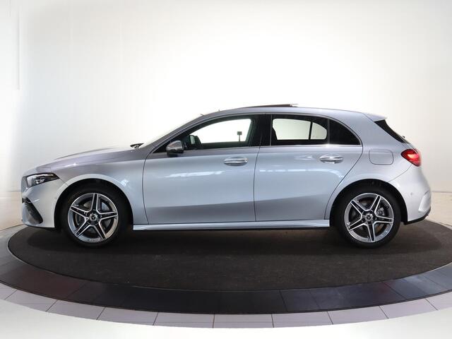 Mercedes-Benz A-KLASSE 250e Business Solution AMG | Panoramaschuifdak | Stoelverwarming | Achteruitrijcamera | MULTIBEAM LED |