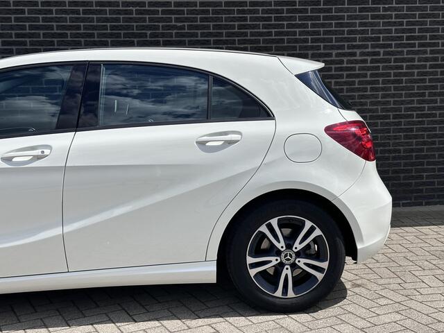 Mercedes-Benz A-KLASSE 160 My First Star | NAVI | BLUETOOTH | TREKHAAK |