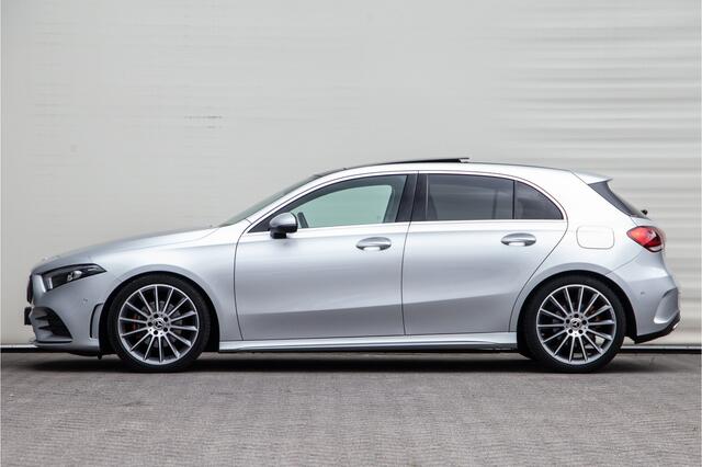 Mercedes-Benz A-KLASSE 200 AMG Premium, Pano, Widescreen, Sfeerverlichting, 19"