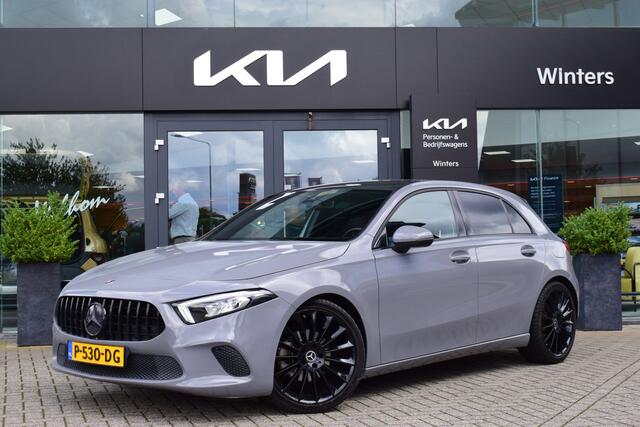Mercedes-Benz A-KLASSE 180 Business Solution | Navigatie | Camera | Cruise Control | Climate Control |
