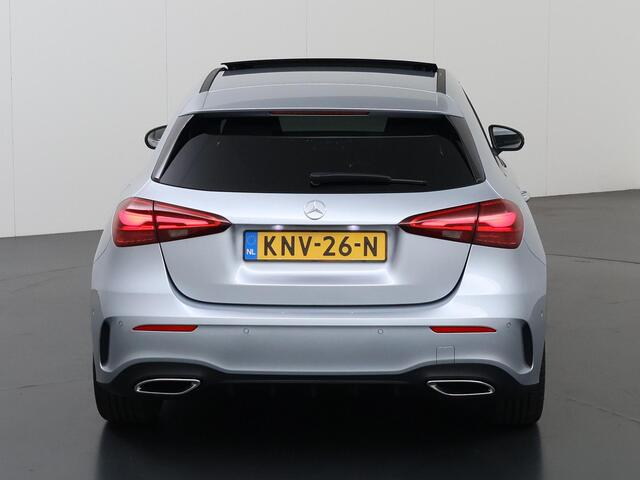 Mercedes-Benz A-KLASSE 180 Business Solution AMG | Panoramaschuifdak | Premium plus | Head-Up | Stoelverwarming | Achteruitrijcamera | MULTIBEAM LED |