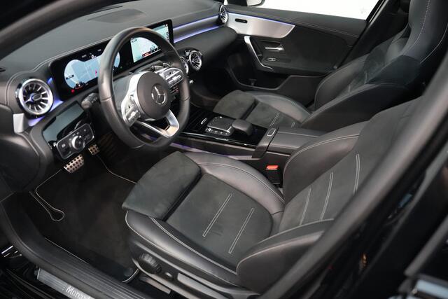 Mercedes-Benz A-KLASSE 250 e AMG ? PANO ? MULTIBEAM ? NIGHT ? CAMERA ? SFEERVERLICHTING ? CRUISE ? BTW ? 1.EIG
