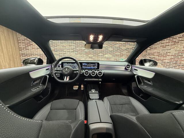 Mercedes-Benz A-KLASSE 200 AMG Line