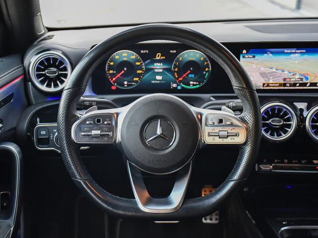 Mercedes-Benz A-KLASSE 250 e Business Solution AMG Limited l Sfeer verlichting l Stoelverwarming l Trekhaak