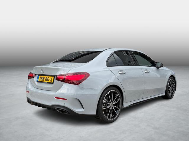 Mercedes-Benz A-KLASSE 180 Business Solution AMG