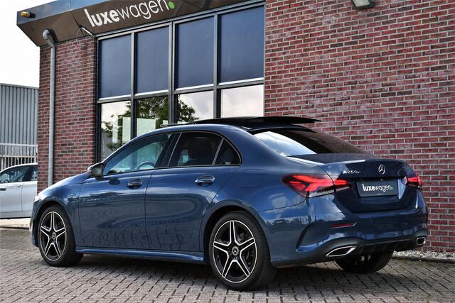 Mercedes-Benz A-KLASSE 250 e AMG Pano Night 360 Leder