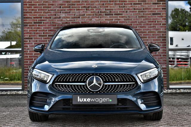 Mercedes-Benz A-KLASSE 250 e AMG Pano Night 360 Leder