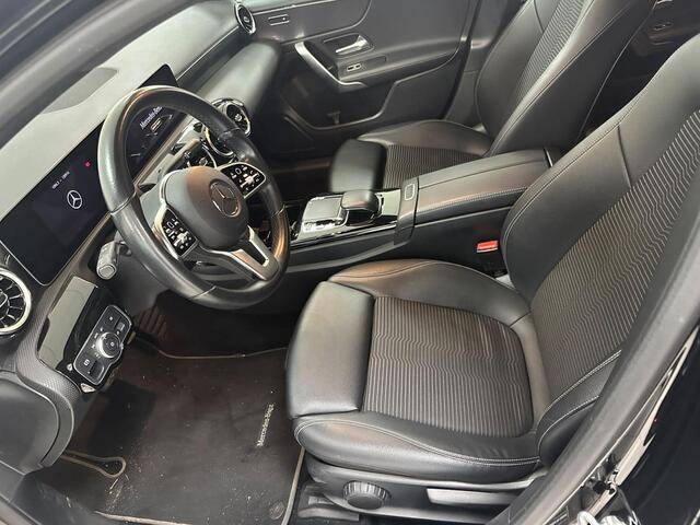 Mercedes-Benz A-KLASSE 200 Premium TREKHAAK | HALF LEDER | ACHTERUITRIJCAMERA