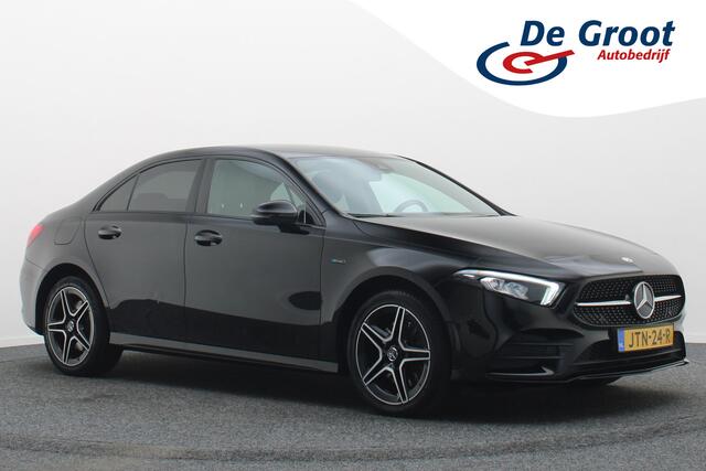 Mercedes-Benz A-KLASSE 250 e Business Solution AMG Limited SOH 100%, Sfeerverlichting, Apple Carplay, Camera, LED, Lane Assist, 18"