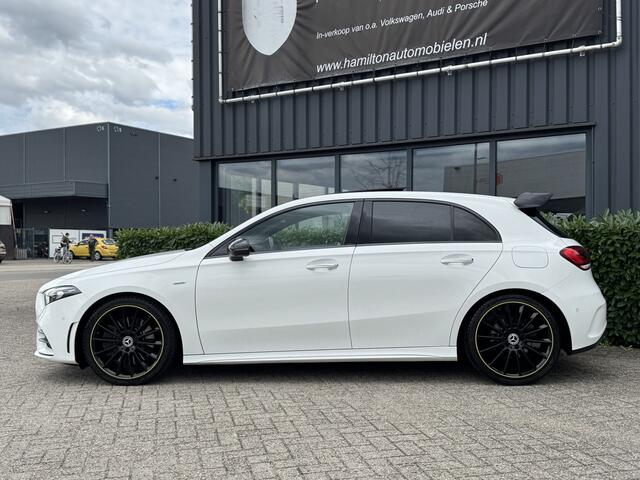 Mercedes-Benz A-KLASSE A 250 AMG Edition 1 225pk Aut. Panorama Night Pakket Burmester 19" 103dkm!!