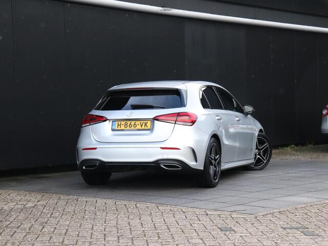 Mercedes-Benz A-KLASSE 180 Business Solution | AMG LINE | MEMORY | PANO-DAK | CAMERA | NAVI | CRUISE | APPLE CARPLAY | STOELVERW. |