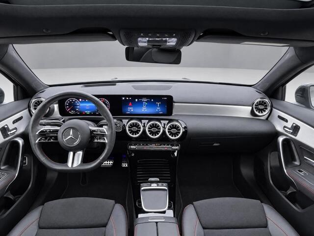 Mercedes-Benz A-KLASSE 250 e AMG | Trekhaak | Panoramadak