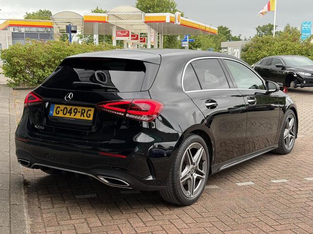 Mercedes-Benz A-KLASSE 220 Launch Edition Premium AMG LED | NAVIGATIE| SFEERVERLICHING |AMG-LINE | PARKEER SENSOREN | STOELVERWARMING |LED KOPLAMPEN | NEDERLANDSE AUTO |