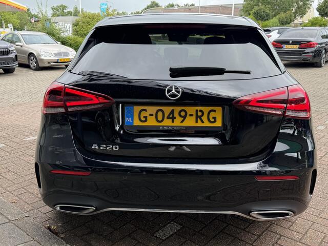 Mercedes-Benz A-KLASSE 220 Launch Edition Premium AMG LED | NAVIGATIE| SFEERVERLICHING |AMG-LINE | PARKEER SENSOREN | STOELVERWARMING |LED KOPLAMPEN | NEDERLANDSE AUTO |