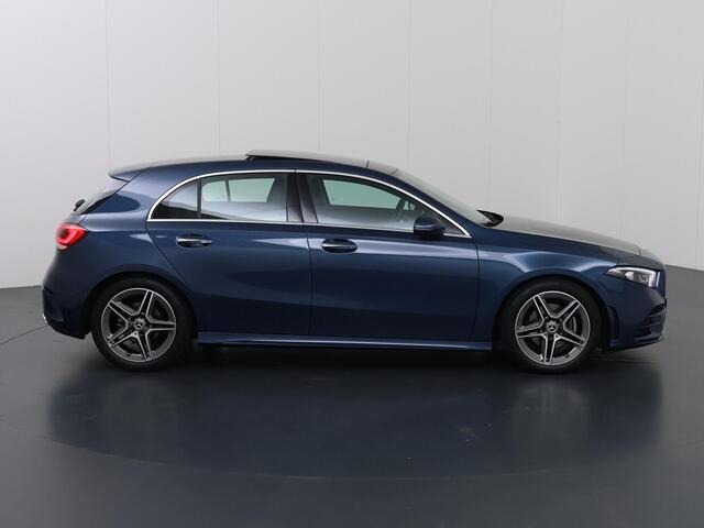 Mercedes-Benz A-KLASSE 180 Premium Plus | AMG | Panoramadak | 360 graden camera | Multibeam Led koplampen | Stoelverwarming |