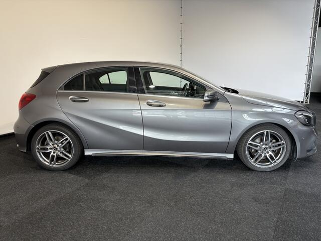 Mercedes-Benz A-KLASSE 180 Sport Edition Automaat | Navigatie | Camera | Cruise Control | AMG line