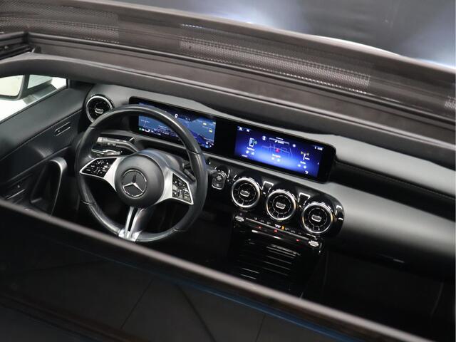Mercedes-Benz A-KLASSE 180 Business Line [SCHUIFKANTELDAK, 360 CAMERA, STOELVERWARMING, CRUISE CONTROL, DIGITAL DASH, CLIMATE CONTROL, BLUETOOTH, NAVIGATIE, LED, NIEUWSTAAT]