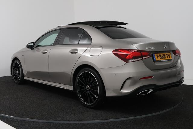 Mercedes-Benz A-KLASSE 250 e (PANORAMADAK, ELEKT. STOELEN, SFEERVERLICHTING, ADAPTIEVE CRUISE)