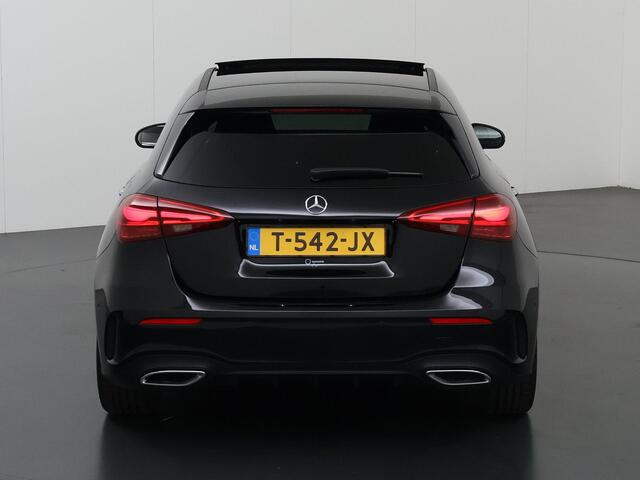 Mercedes-Benz A-KLASSE 180 AMG Line | Panoramadak | Matrix Led koplampen | Sportstoelen | Adaptieve Cruise control |