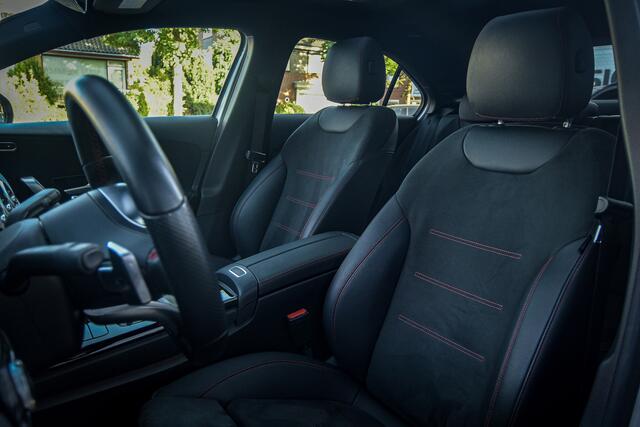 Mercedes-Benz A-KLASSE 250 e AMG Line * Pano * Night-pakket * Distronic