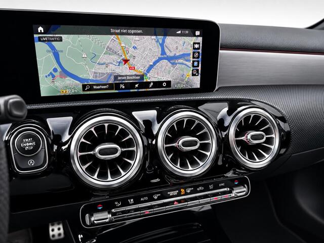 Mercedes-Benz A-KLASSE 250|AMG Premium paint|PANO |2Tone-Leer|Camera|Burmester-Audio|SfeerLicht | Premium Plus