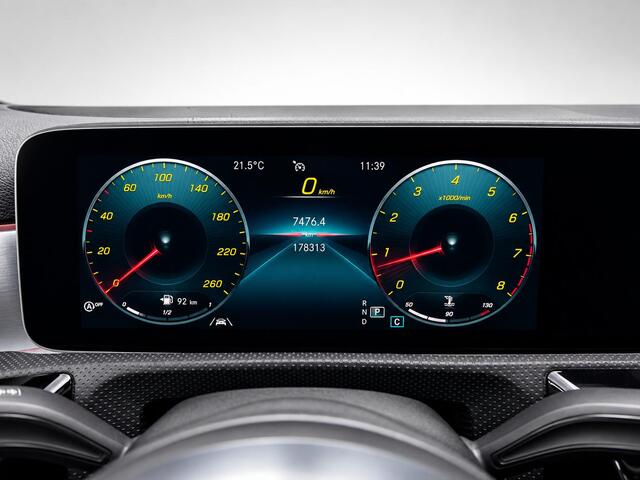 Mercedes-Benz A-KLASSE 250|AMG Premium paint|PANO |2Tone-Leer|Camera|Burmester-Audio|SfeerLicht | Premium Plus