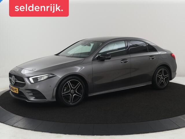 Mercedes-Benz A-KLASSE 180 Business Solution AMG | Camera | Stoelverwarming | LED | Sfeerverlichting | Navigatie | AMG Line |