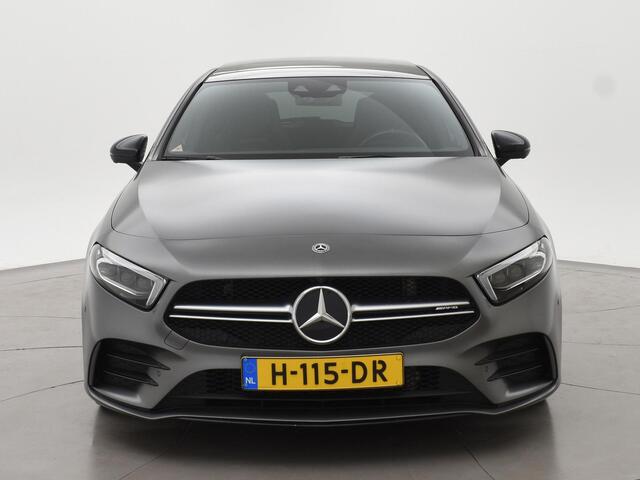Mercedes-Benz A-KLASSE AMG 35 4MATIC 306 PK ORIG. NL PANORAMA | BURMESTER | 360 CAMERA | MAGNO MOUNTAIN GRAY | PERFORMANCE SEATS