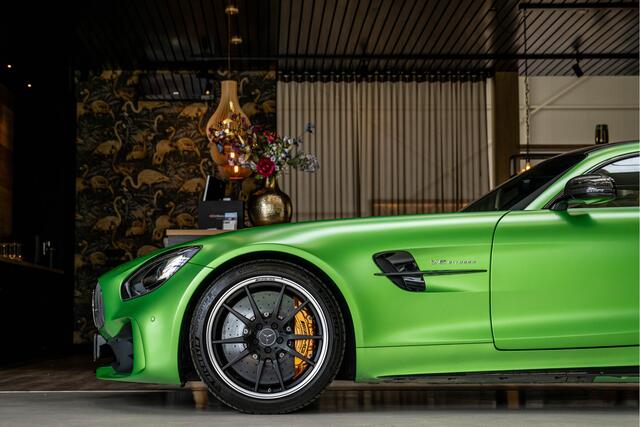 Mercedes-Benz AMG-GT R 4.0 V8 | Titanium uitlaat | Burmester | Carbon | Track Package AMG