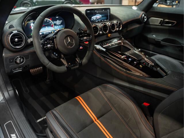 Mercedes-Benz AMG-GT Black Series Carbon 4.0 AMG GT Black Series