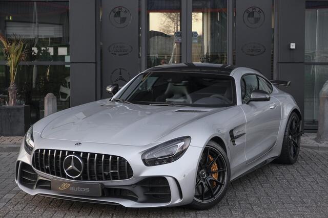 Mercedes-Benz AMG-GT R 4.0 V8 585pk GTR NLauto Keramisch Bucket seats Carbonpakket Burmester Camera DAB CommandOnline
