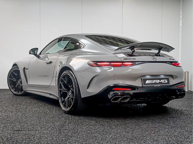 Mercedes-Benz AMG-GT AMG 63 4MATIC+ | Lift | Alpingrijs | Carbon pakket