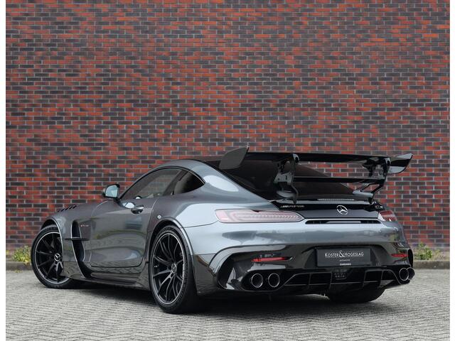 Mercedes-Benz AMG-GT 4.0 Black Series | Nieuw! - Carbon - Burmester