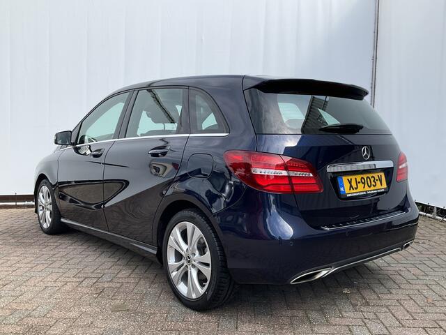 Mercedes-Benz B-KLASSE 180 Leer+verw Navi Camera Hoogzitter Business Solution AMG