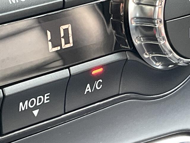 Mercedes-Benz B-KLASSE 180 Leer+verw Navi Camera Hoogzitter Business Solution AMG