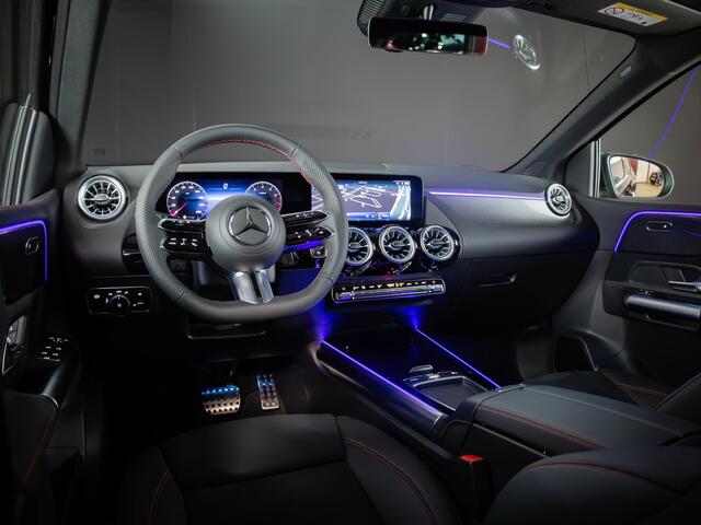 Mercedes-Benz B-KLASSE 180 AMG Line Panorama dak