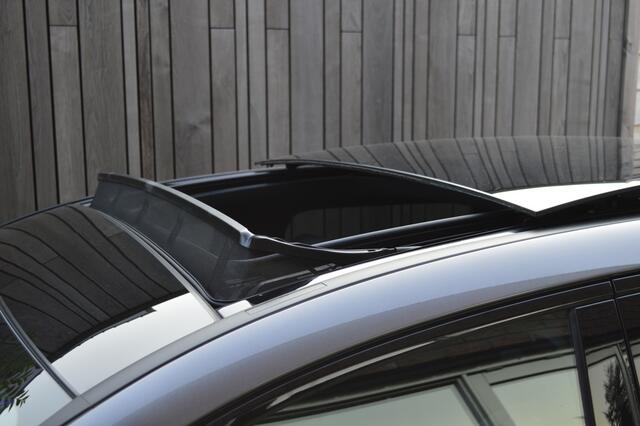 Mercedes-Benz B-KLASSE 250 e AMG Led Panorama Widescreen Sfeer Camera Pdc