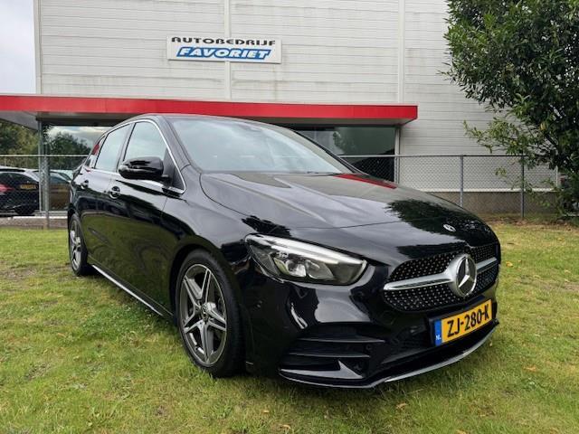 Mercedes-Benz B-KLASSE 180 BUS. SOL. AMG/VIRTDASH/HLEER/CAM/NAV/XEN