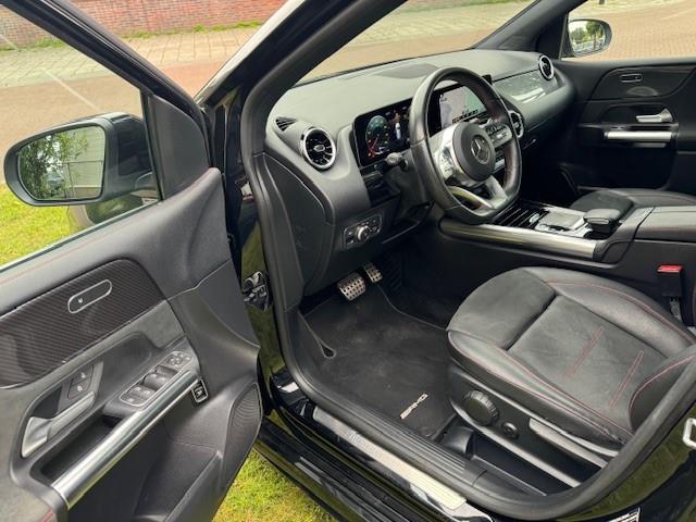 Mercedes-Benz B-KLASSE 180 BUS. SOL. AMG/VIRTDASH/HLEER/CAM/NAV/XEN